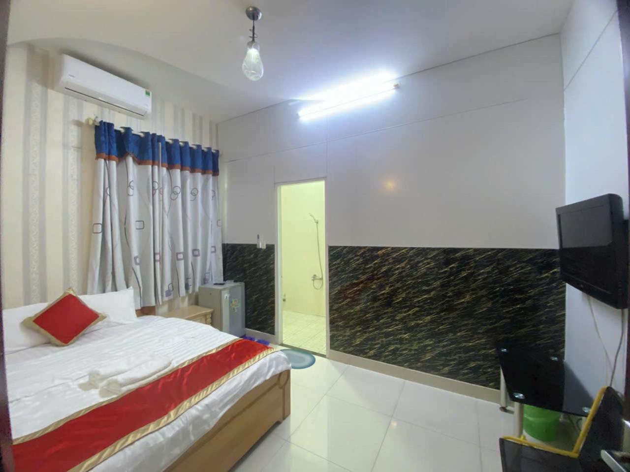 Lucky Hotel Ho Chi Minh City Exterior photo